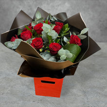 Load image into Gallery viewer, Be my Valentine.